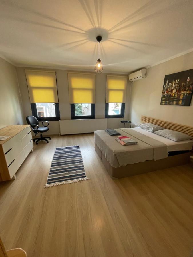Duplex With Terrace In Center,5Mn Walk To Istiklal Apartment Istanbul Exterior photo
